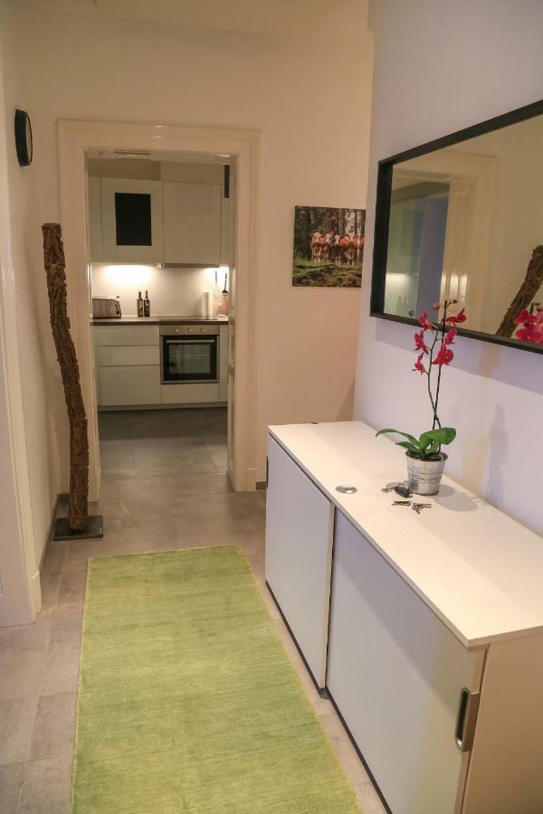 Lovely Apartment In The Heart Of Graz Bagian luar foto